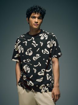 Flying Machine - Men Black Printed Relaxed Fit T-shirt