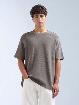 Flying Machine - Men Grey Textured Relaxed Fit T-shirt