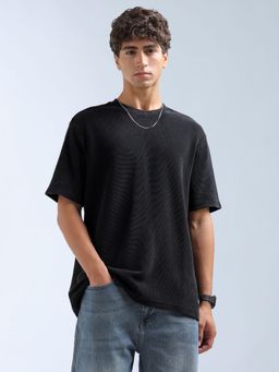 Flying Machine - Men Black Textured Relaxed Fit T-shirt