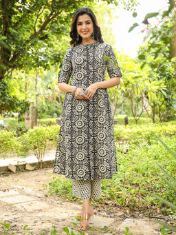 PIROH - Women Cotton Dabu Printed A-Line Kurta & Pant Black (Set of 2)
