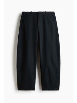 H&M - Men Black Loose Fit Barrel Chinos