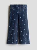 Blue color option, Currently selected
