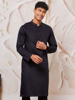 Vastramay - Mens Black Satin Solid Regular Kurta