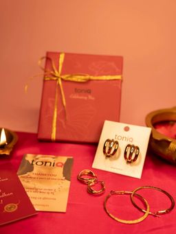 ToniQ - Daily Delights Hoop Earrings Gift Set - Gold