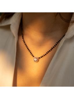 UPAKARNA - Round Diamond Mangalsutra Necklace - White