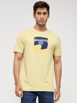 Spykar - Men Yellow Graphic Regular Fit T-Shirt
