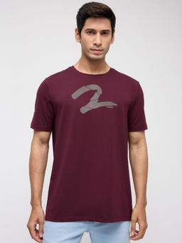 Spykar - Men Wine Graphic Regular Fit T-Shirt