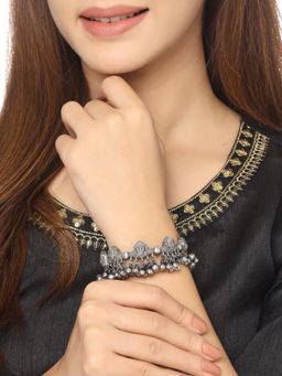 VIRAASI - Ghungroo Charm Antique Oxidised Bangle Bracelet