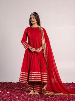 PEHNO'SA - Laal Bagh Solid Anarkali Red (Set of 3)
