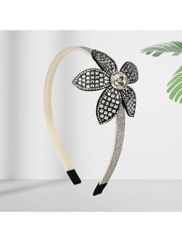 Asthetika Kids - Floral Embellished Hairband