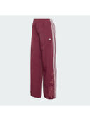 Red color option, Sold out, Currently selected