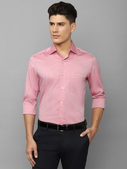 Louis Philippe - Men Pink Solid Full Sleeves Regular Fit Formal Shirt