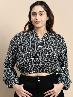 SHOWOFFFF - Women V-Neck Tribal Black Top