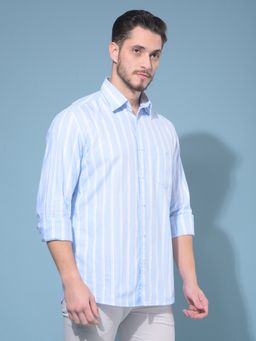 CRIMSOUNE CLUB - Men Blue Vertical Striped Cotton Casual Shirt