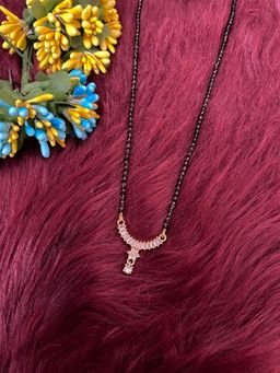 Digital Dress Room - Short Mangalsutra Ad Floral Pendant