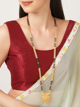 Digital Dress Room - Long Mangalsutra Big Gold Pendant