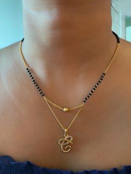 Digital Dress Room - C Cursive Letter Short Mangalsutra