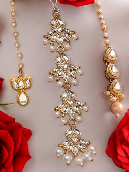 OOMPH - Gold Tone Kundan And Pearls Floral Wedding Delicate Maangtikkas (Pack of 3)