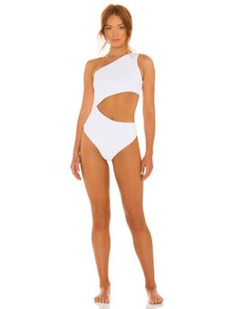 BEACH RIOT - Celine One Piece White