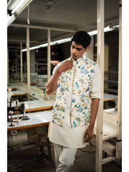 Project Bandi - White Kaari Open Nehru Jacket