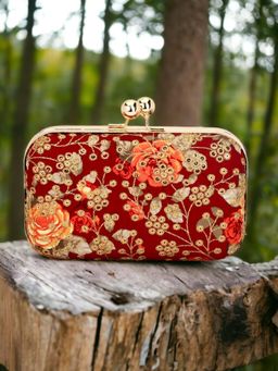 Toobacraft - Floral Embroidered Box Clutch