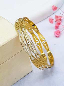 GRIIHAM - Women Stylish Italian Light Weight White-Gold Brass Bangles (Pack of 2)