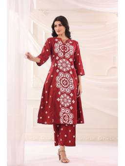 SAVI - Maroon Cotton Printed A-Line Kurta with Pant
