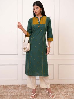 VISHUDH - Women Green Geometric Printed Mandarin Collar Pure Cotton Straight Kurta