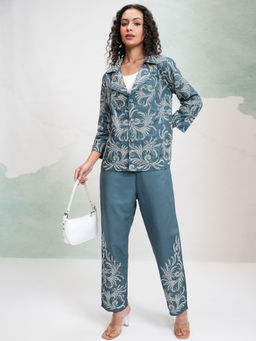 VISHUDH - Women Blue Embroidered Co-Ord (Set of 2)