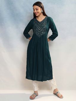 VISHUDH - Women Green Embroidered A-Line Kurta