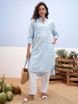 VISHUDH - Women Blue Pure Cotton Embroidered Straight Kurta