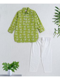 The Magic Wand - Green Cotton Woven Full Sleeves Floral Printed Kurta and Pyjama Set