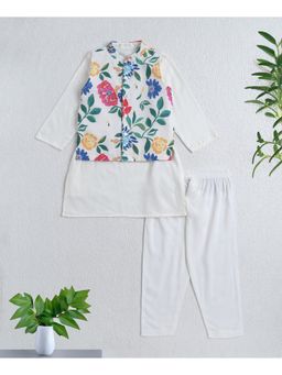 The Magic Wand - Off White Woven Full Sleeves Solid Kurta and Pyjama Set with Jacket