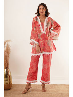 ZNKL - Trendy Stylish V Neck Bell Sleeves Red Floral Printed Kurta Pant Set For Women