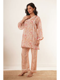 ZNKL - Elegant Floral Print V Neck Full Sleeves Kurta and Pant Set For Women