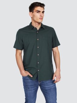 Lee - Men Solid Green Regular Fit Shirt