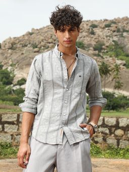 Campus Sutra - Men Cloud Grey Geo-Stripe Jacquard Shirt