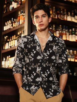 Campus Sutra - Men Onyx Black Mono-Botanics Imprint Shirt