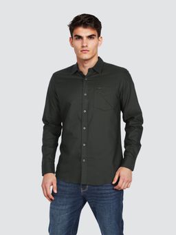 Wrangler - Men Solid Green Regular Fit Shirt