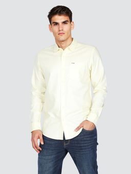 Wrangler - Men Solid Yellow Regular Fit Shirt