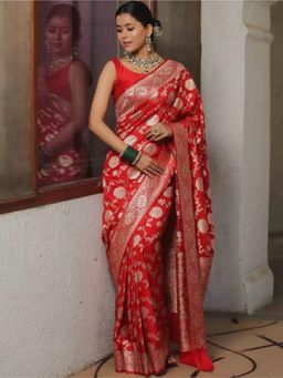 Odette - Red Silk Blend Woven Saree With Unstitched Blouse For Women
