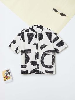 max - White Printed Regular Shirt