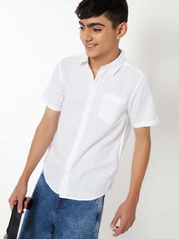 max - White Solid Regular Shirt