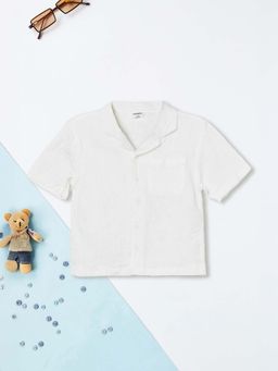 max - White Solid Regular Shirt