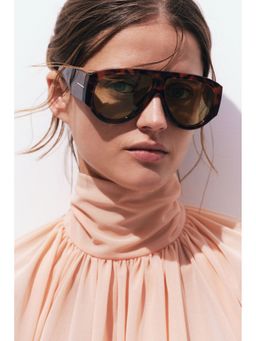H&M - Women Brown Polarised Sunglasses
