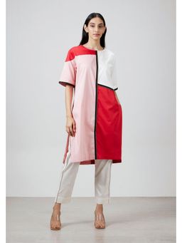 Pallavi Swadi - Salmon Red Block Round Neck Kurta With Pant