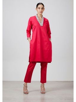 Pallavi Swadi - Etoile Rose Red Cotton Satin Kurta With Pant