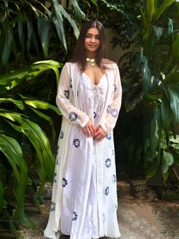 RAISHAA - Suki Hand Painted Shrug with Maxi Dress (Set of 2)