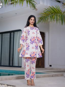 Yufta - Off White Printed Print Co-Ord (Set of 2)