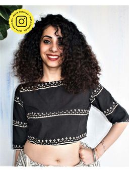 Chidiyaa - Black Cotton Blouse